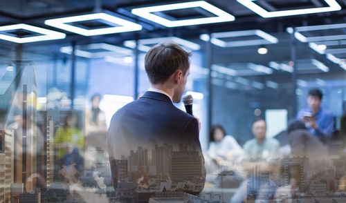 How To Improve Storytelling In A Pitch Deck